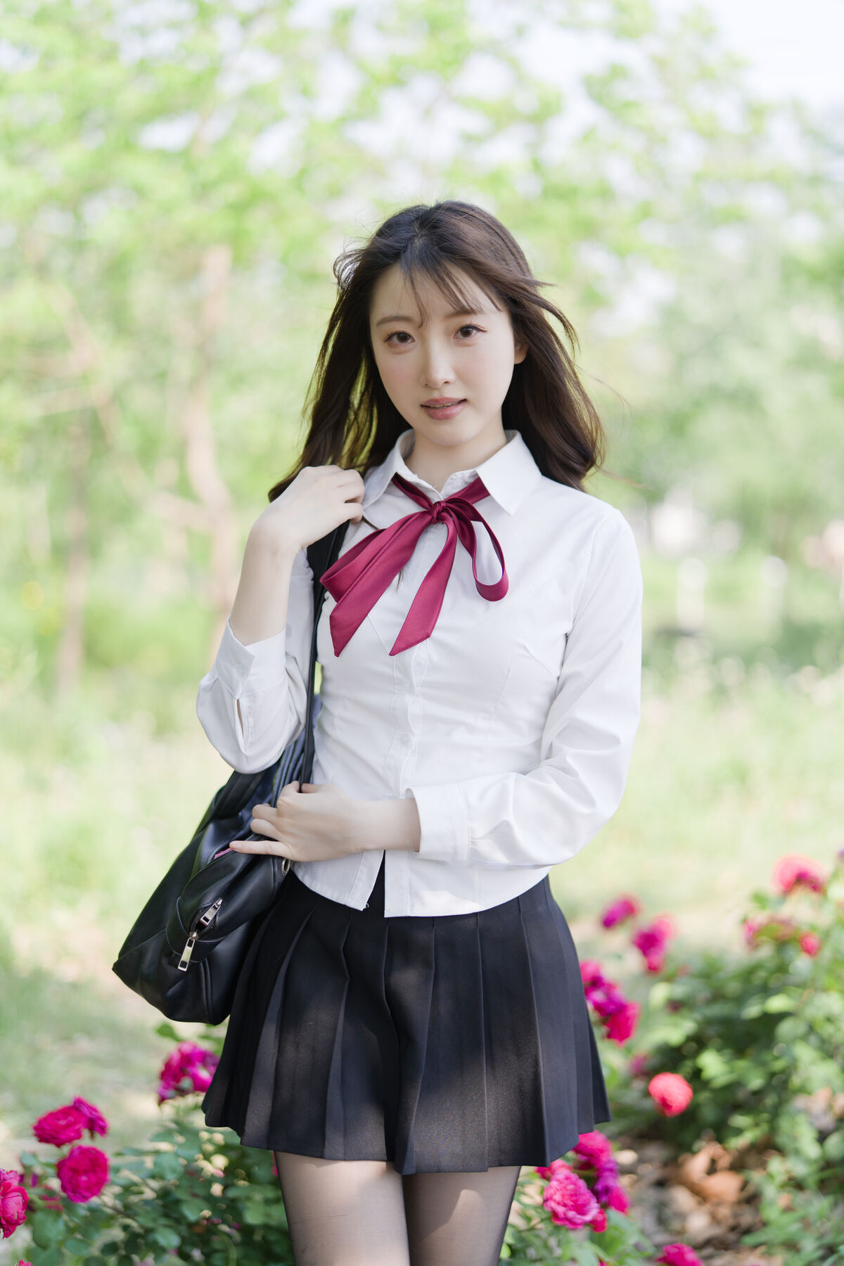 YiTuYu艺图语 Vol.9495 Bing Leng Qi E 6 YiTuYu艺图语 Vol.9495 Bing Leng Qi E