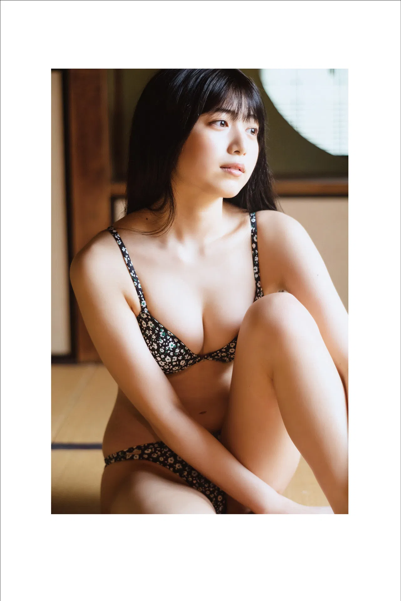 Platinum FLASHデジタル写真集 吉田莉桜 移ろいゆくは、花の如し 9 Platinum FLASHデジタル写真集 吉田莉桜 移ろいゆくは、花の如し