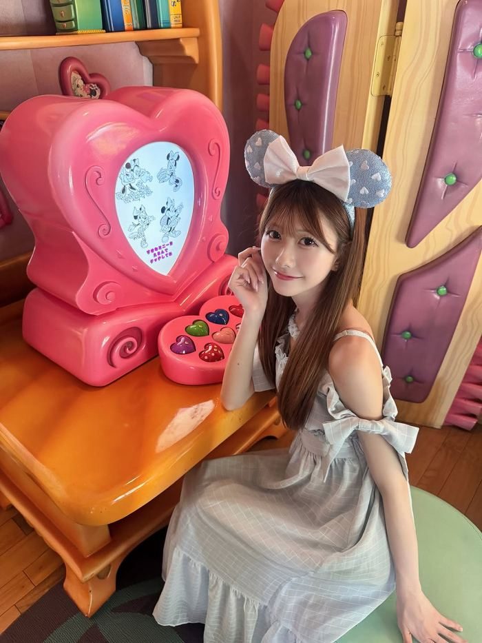 千葉恵里 スタイル抜群な着衣グラビア画像! 16 千葉恵里 スタイル抜群な着衣グラビア画像!