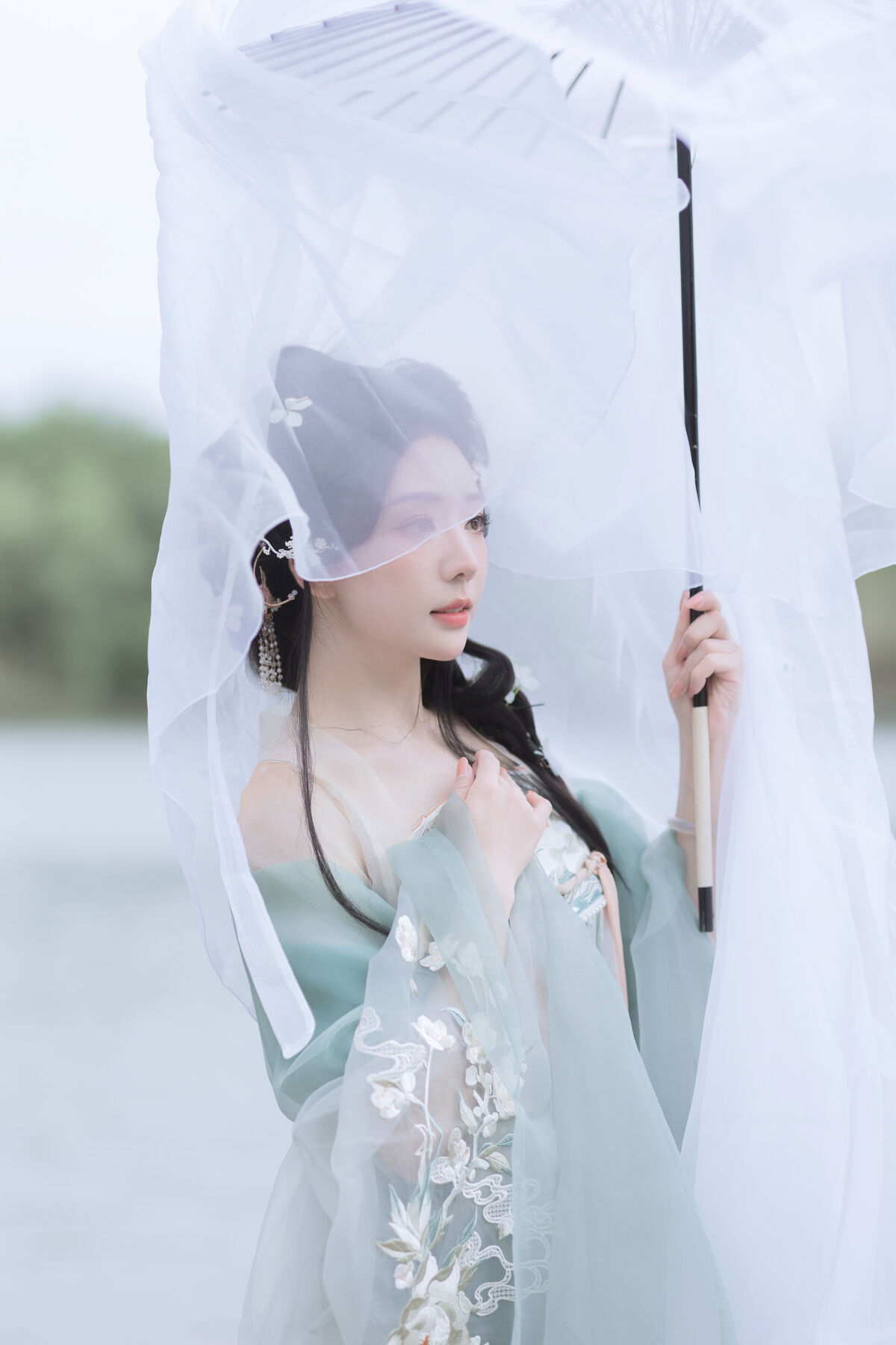 YiTuYu艺图语 Vol.9830 Shi Nan Yuan Bu Shi Zhou 16 YiTuYu艺图语 Vol.9830 Shi Nan Yuan Bu Shi Zhou