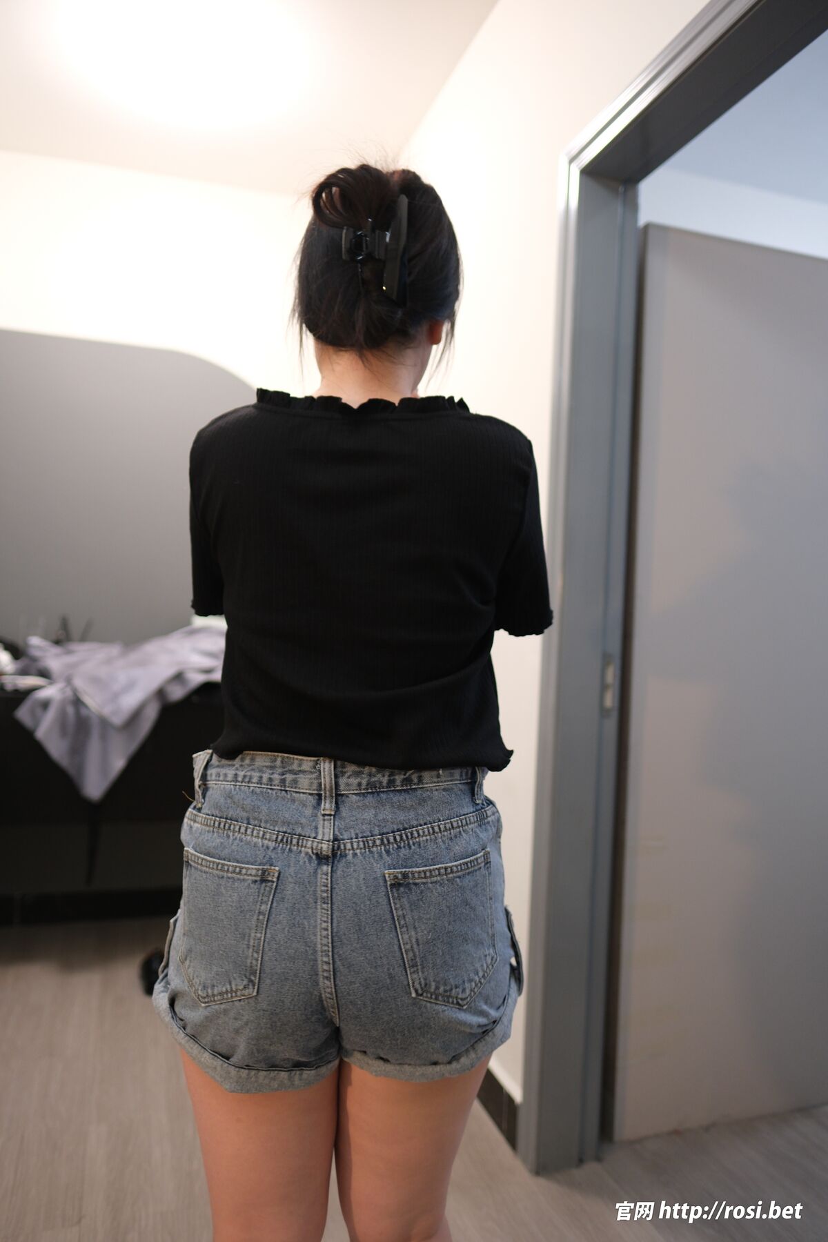 ROSI写真 2025.10.29 No.5077 Part01 13 ROSI写真 2025.10.29 No.5077 Part01