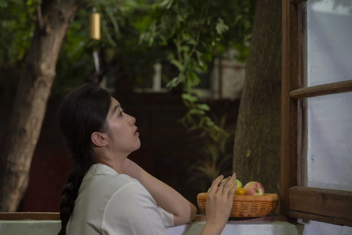 YiTuYu艺图语 Vol.9755 Tou He Yi Kou Xue Bi 13 YiTuYu艺图语 Vol.9755 Tou He Yi Kou Xue Bi