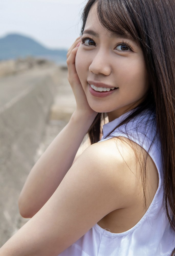 南まゆ Fカップ美乳に釘付けするヌード画像! 32 南まゆ Fカップ美乳に釘付けするヌード画像!
