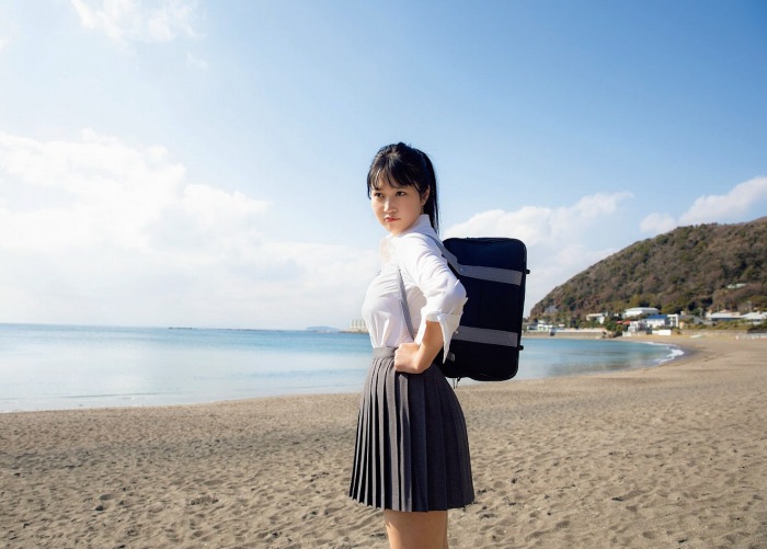 南みゆか 90㎝パイパイの水着グラビア画像! 154 南みゆか 90㎝パイパイの水着グラビア画像!
