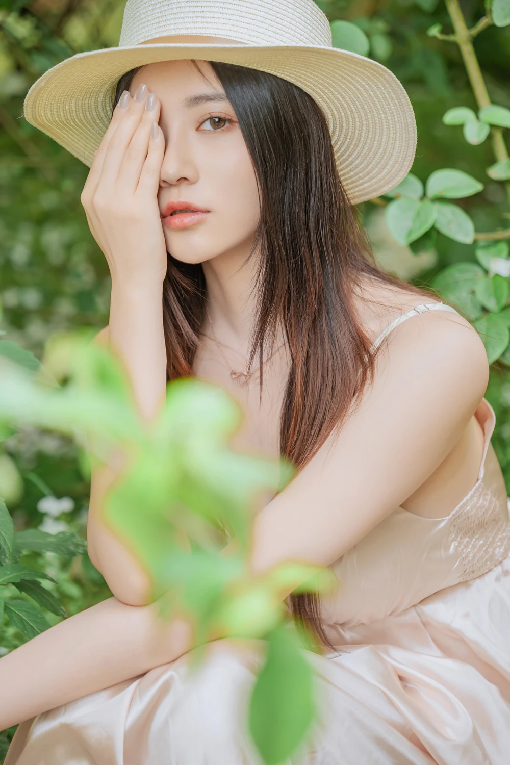 Cosplay 年年Nnian – 木绣球 & 夏日小院 3 Cosplay 年年Nnian – 木绣球 & 夏日小院