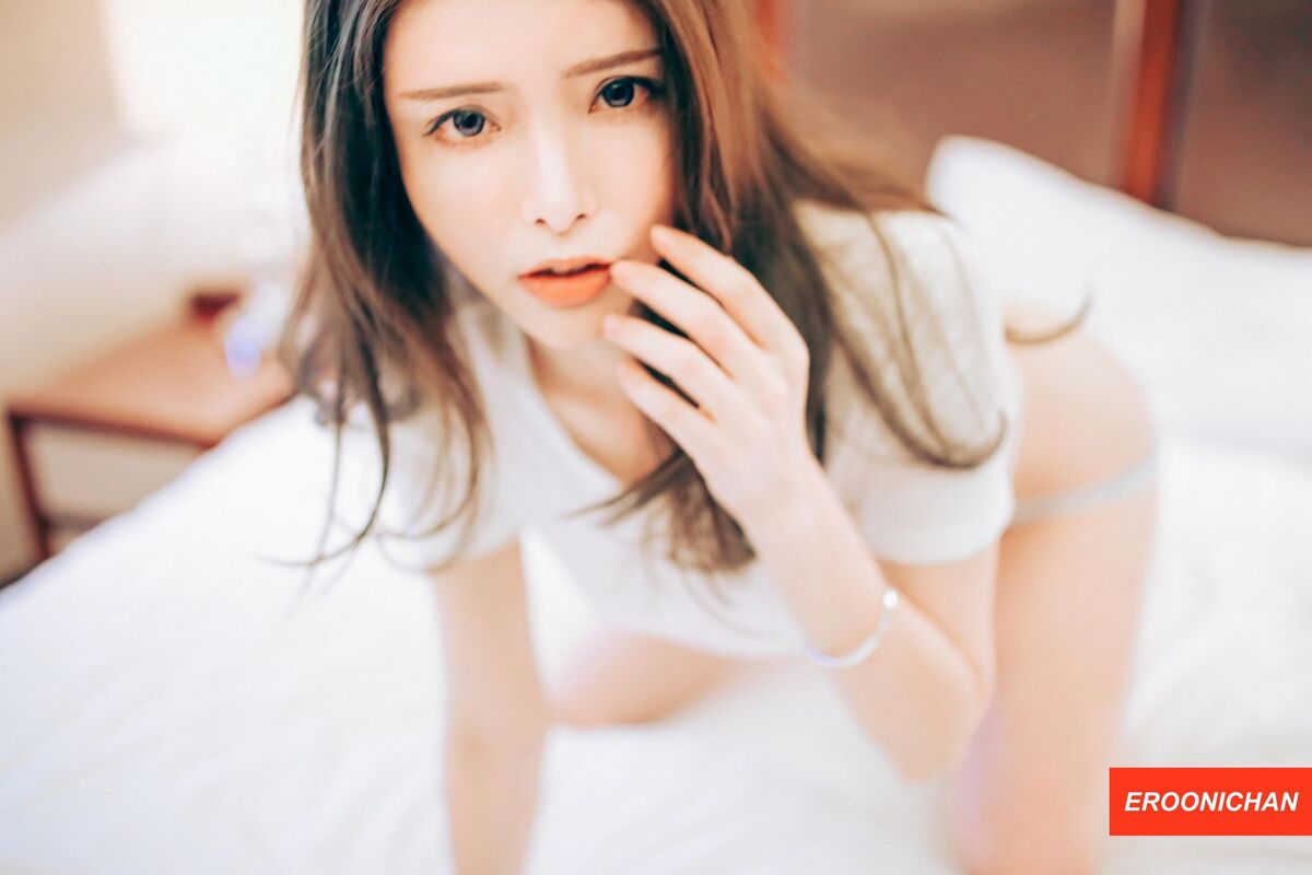 Coser@秋和柯基 - EROONICHAN CUTE写真集 14 Coser@秋和柯基 - EROONICHAN CUTE写真集