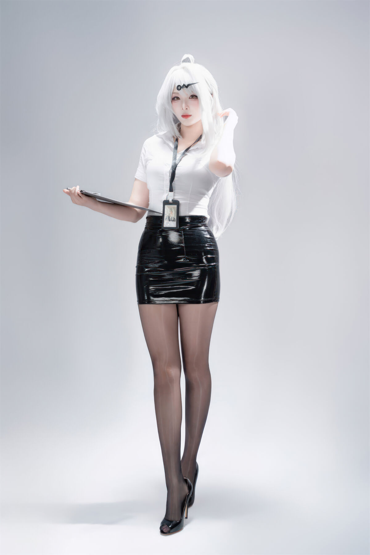 Coser@轩萧学姐 - 绝区零 仪玄-墨形影踪 Part02 7 Coser@轩萧学姐 - 绝区零 仪玄-墨形影踪 Part02