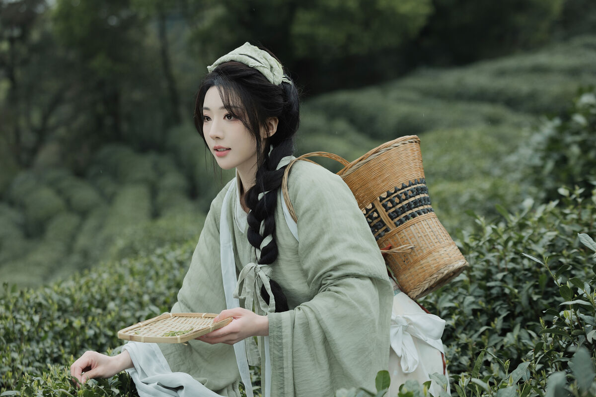 YiTuYu艺图语 Vol.9791 Shi Nan Yuan Bu Shi Zhou 18 YiTuYu艺图语 Vol.9791 Shi Nan Yuan Bu Shi Zhou