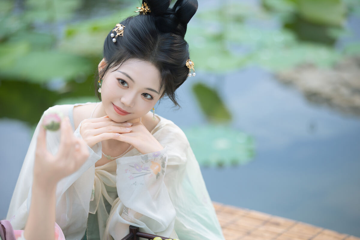 YiTuYu艺图语 Vol.9570 Jiu Shi Jiao Mei Nan A 15 YiTuYu艺图语 Vol.9570 Jiu Shi Jiao Mei Nan A