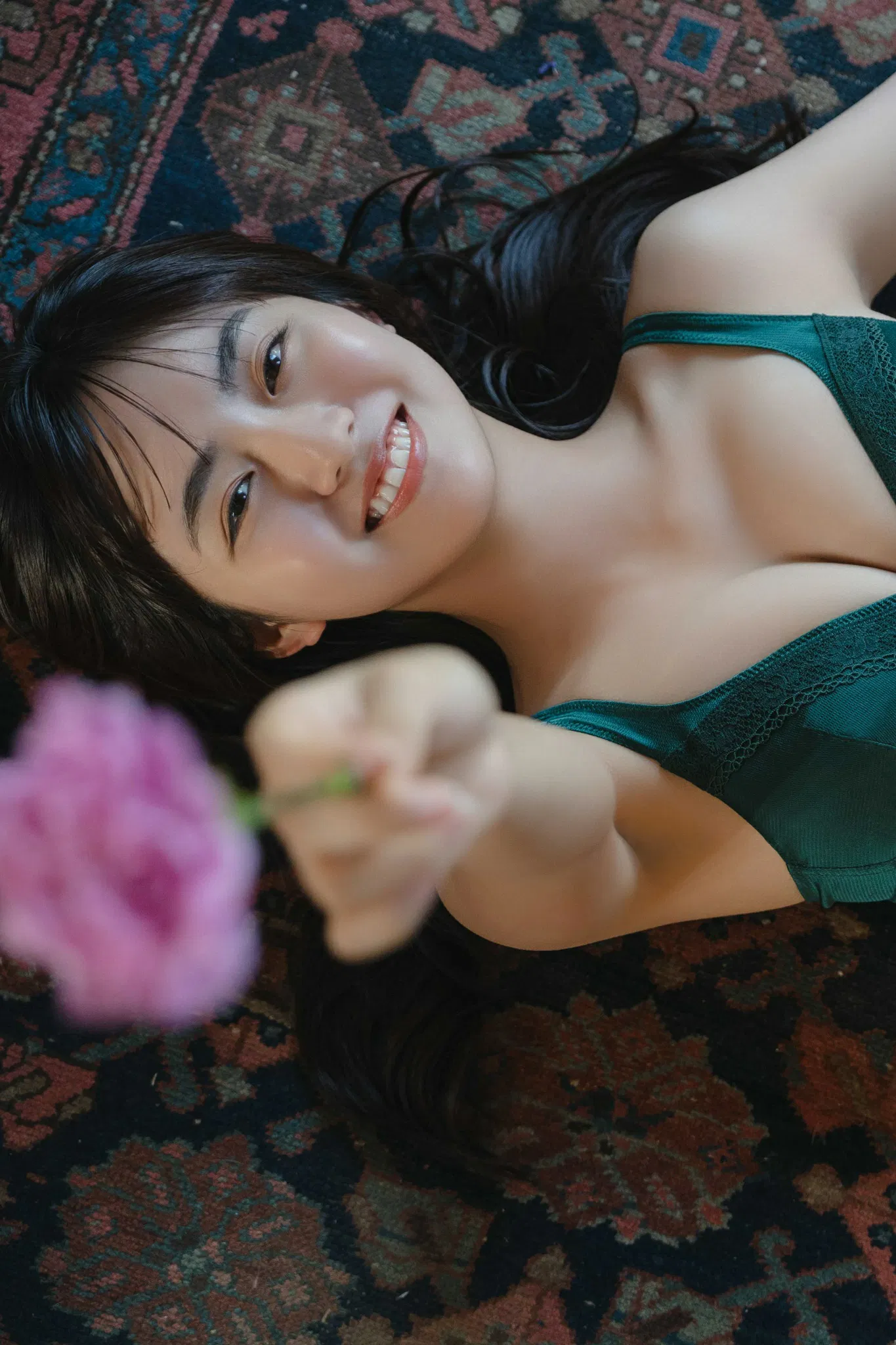 FRIDAYデジタル写真集 豊田ルナ 無邪気な熱視線 vol.2 120ページ豪華版 30 FRIDAYデジタル写真集 豊田ルナ 無邪気な熱視線 vol.2 120ページ豪華版