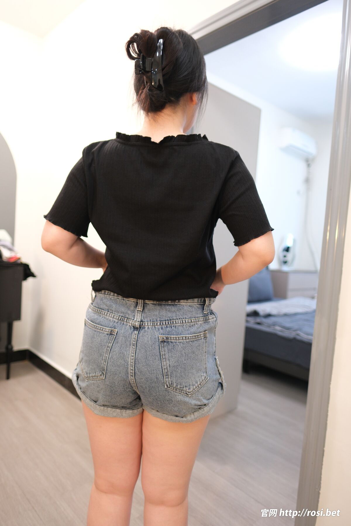 ROSI写真 2025.10.29 No.5077 Part01 9 ROSI写真 2025.10.29 No.5077 Part01