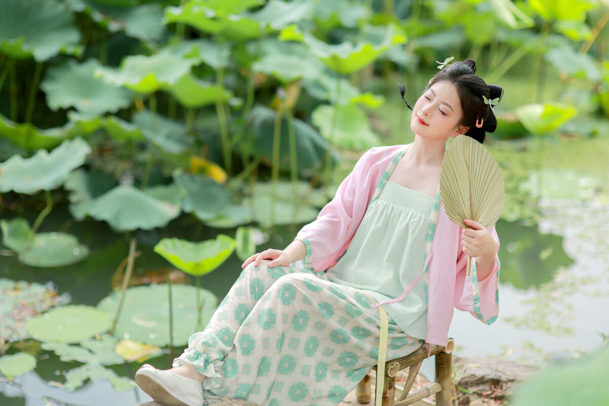 YiTuYu艺图语 Vol.9841 Xiao Mao Yu Gan 5 YiTuYu艺图语 Vol.9841 Xiao Mao Yu Gan