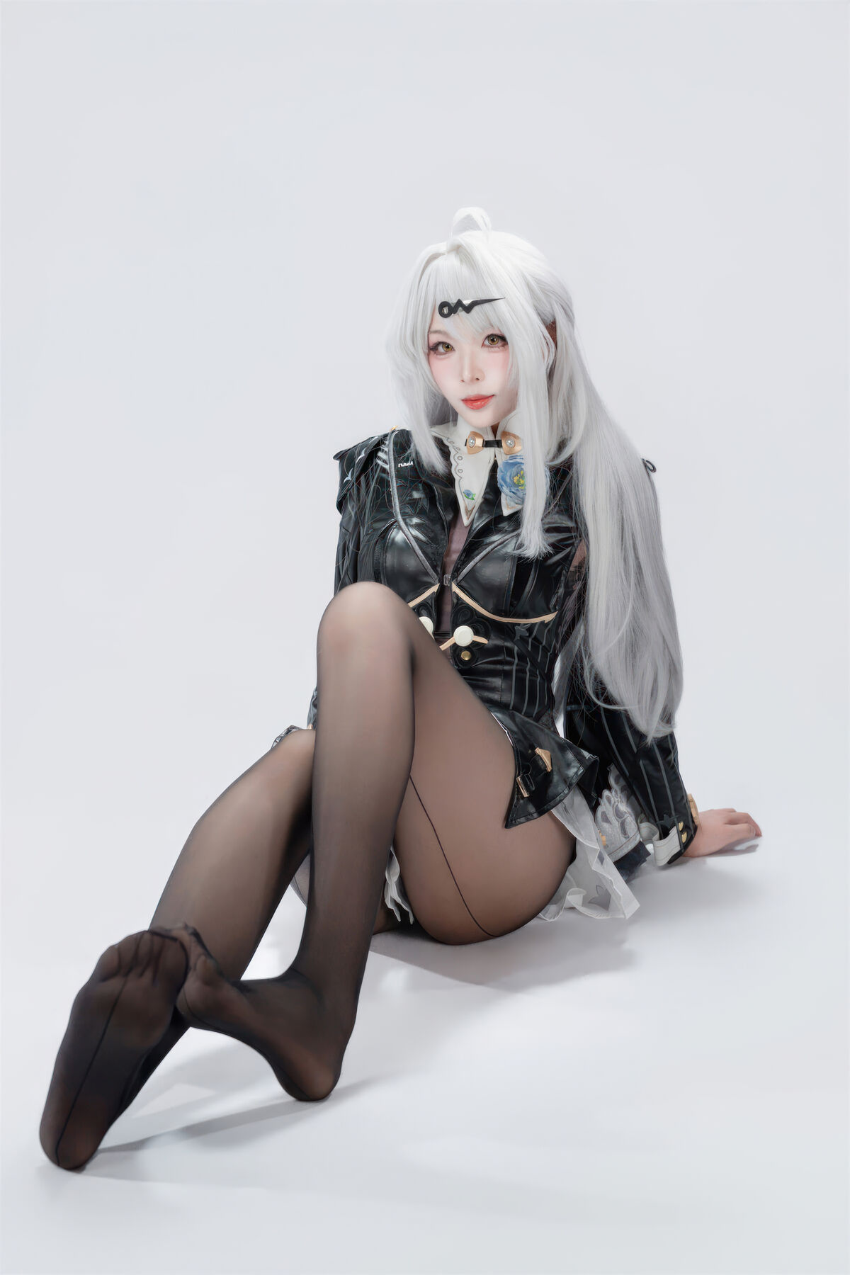 Coser@轩萧学姐 - 绝区零 仪玄-墨形影踪 Part02 17 Coser@轩萧学姐 - 绝区零 仪玄-墨形影踪 Part02