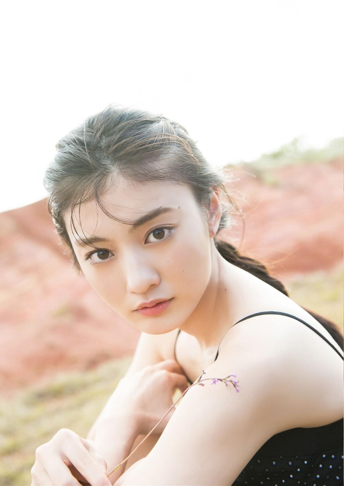 JP Yako Koga 古賀哉子 - A Little Bit We Know About Yako 古賀哉子について僕らが知っている少しのこと 6 JP Yako Koga 古賀哉子 - A Little Bit We Know About Yako 古賀哉子について僕らが知っている少しのこと