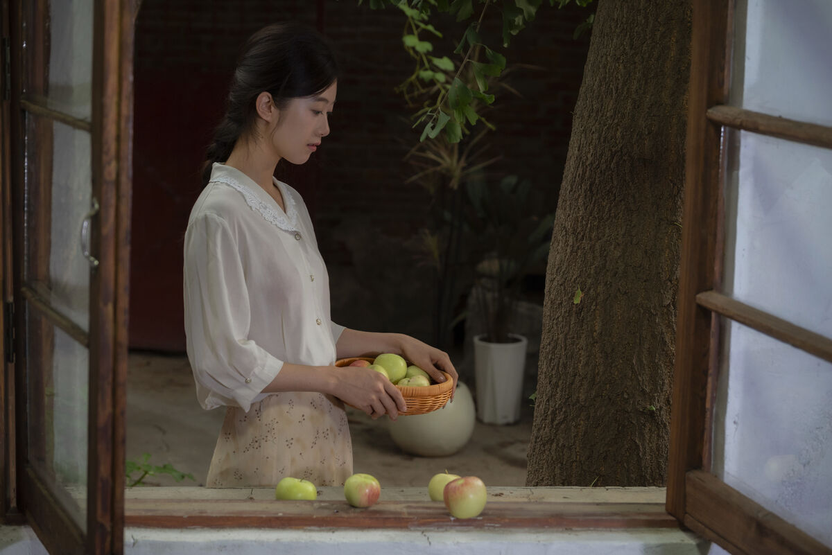 YiTuYu艺图语 Vol.9755 Tou He Yi Kou Xue Bi 18 YiTuYu艺图语 Vol.9755 Tou He Yi Kou Xue Bi