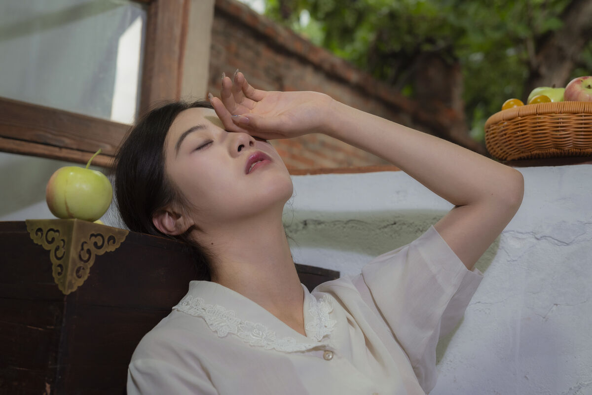 YiTuYu艺图语 Vol.9755 Tou He Yi Kou Xue Bi 25 YiTuYu艺图语 Vol.9755 Tou He Yi Kou Xue Bi