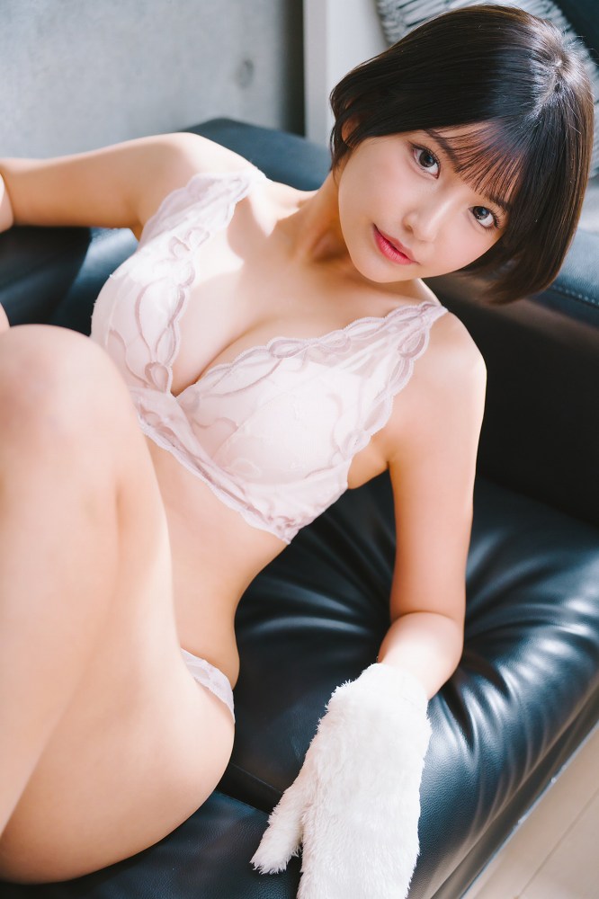 南あみ ふわふわバストの水着グラビア画像ほか! 31 南あみ ふわふわバストの水着グラビア画像ほか!