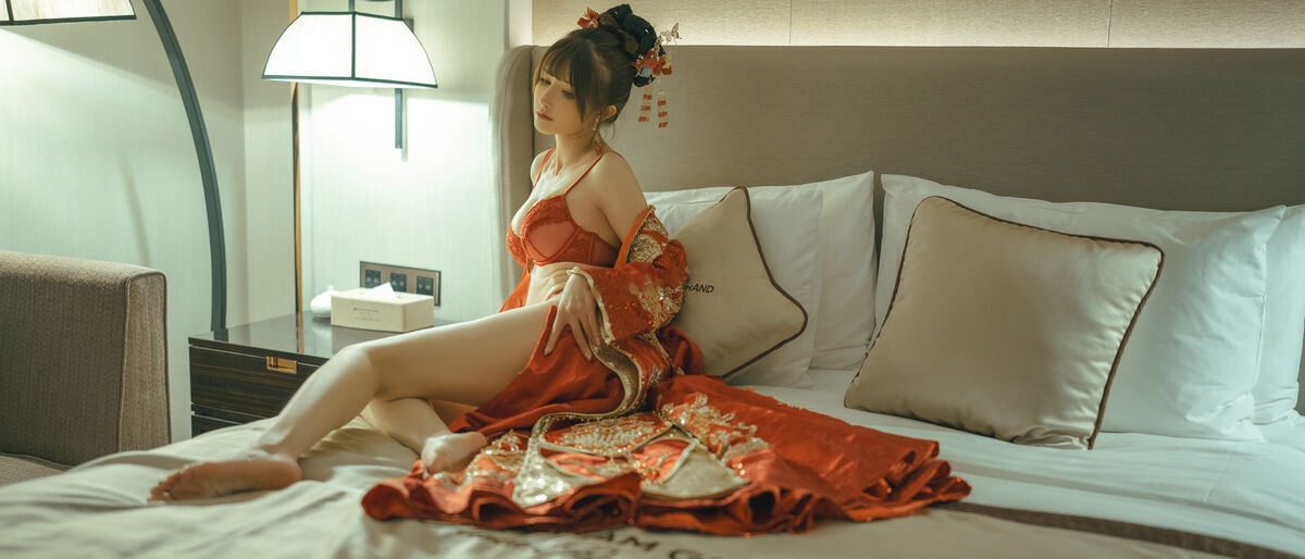 Coser@鹿八岁 - 新婚小故事 Part02 13 Coser@鹿八岁 - 新婚小故事 Part02
