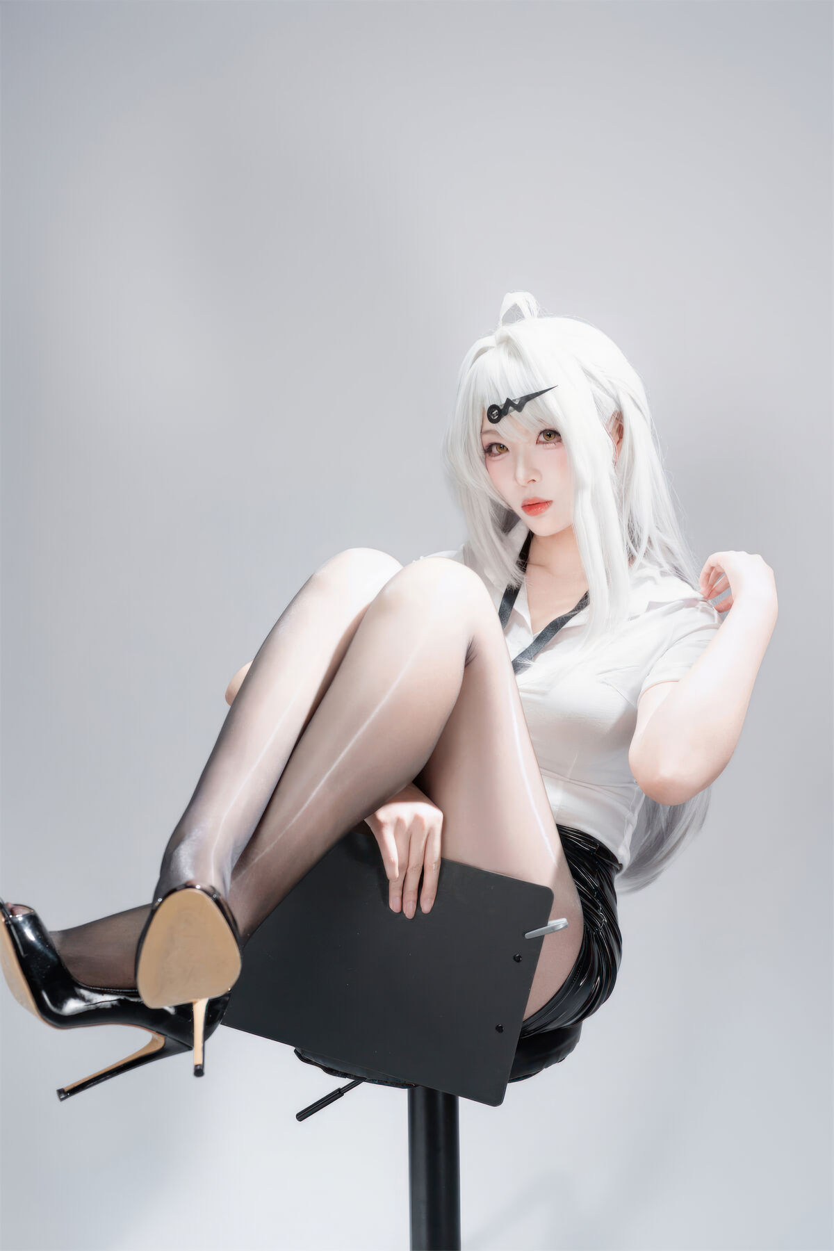 Coser@轩萧学姐 - 绝区零 仪玄-墨形影踪 Part02 15 Coser@轩萧学姐 - 绝区零 仪玄-墨形影踪 Part02