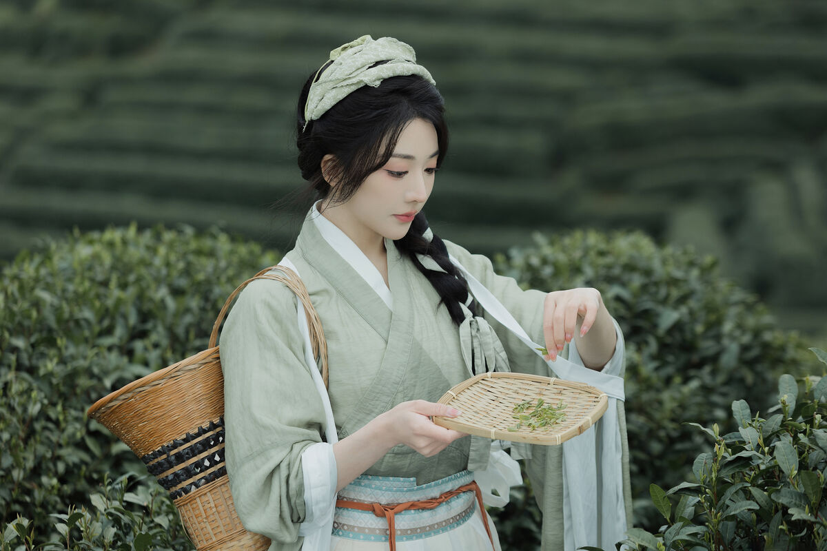 YiTuYu艺图语 Vol.9791 Shi Nan Yuan Bu Shi Zhou 33 YiTuYu艺图语 Vol.9791 Shi Nan Yuan Bu Shi Zhou