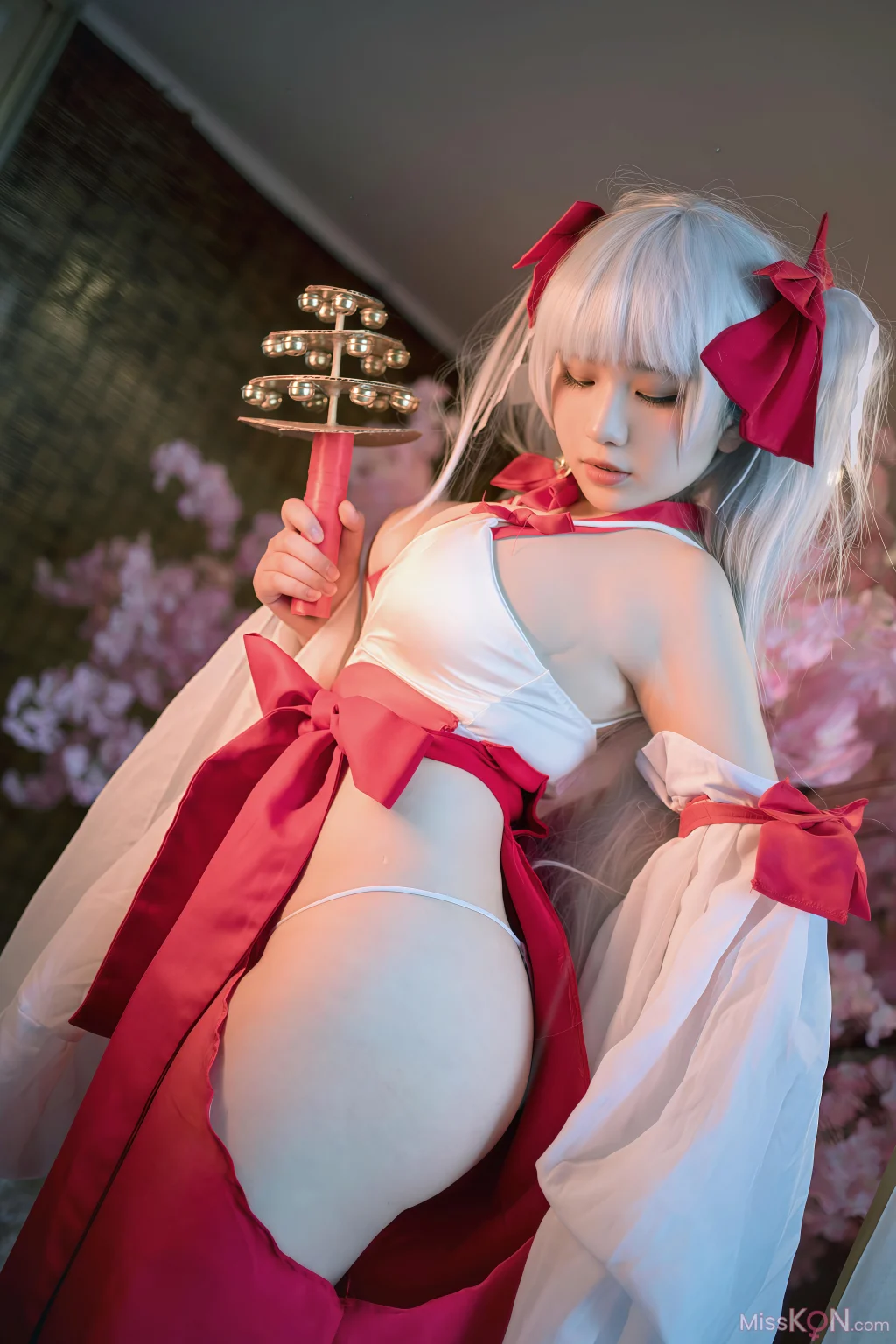 Coser@阿半今天很开心: 可畏巫女 11 Coser@阿半今天很开心: 可畏巫女