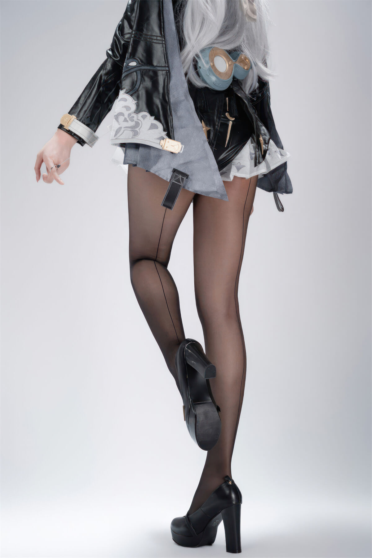 Coser@轩萧学姐 - 绝区零 仪玄-墨形影踪 Part01 17 Coser@轩萧学姐 - 绝区零 仪玄-墨形影踪 Part01
