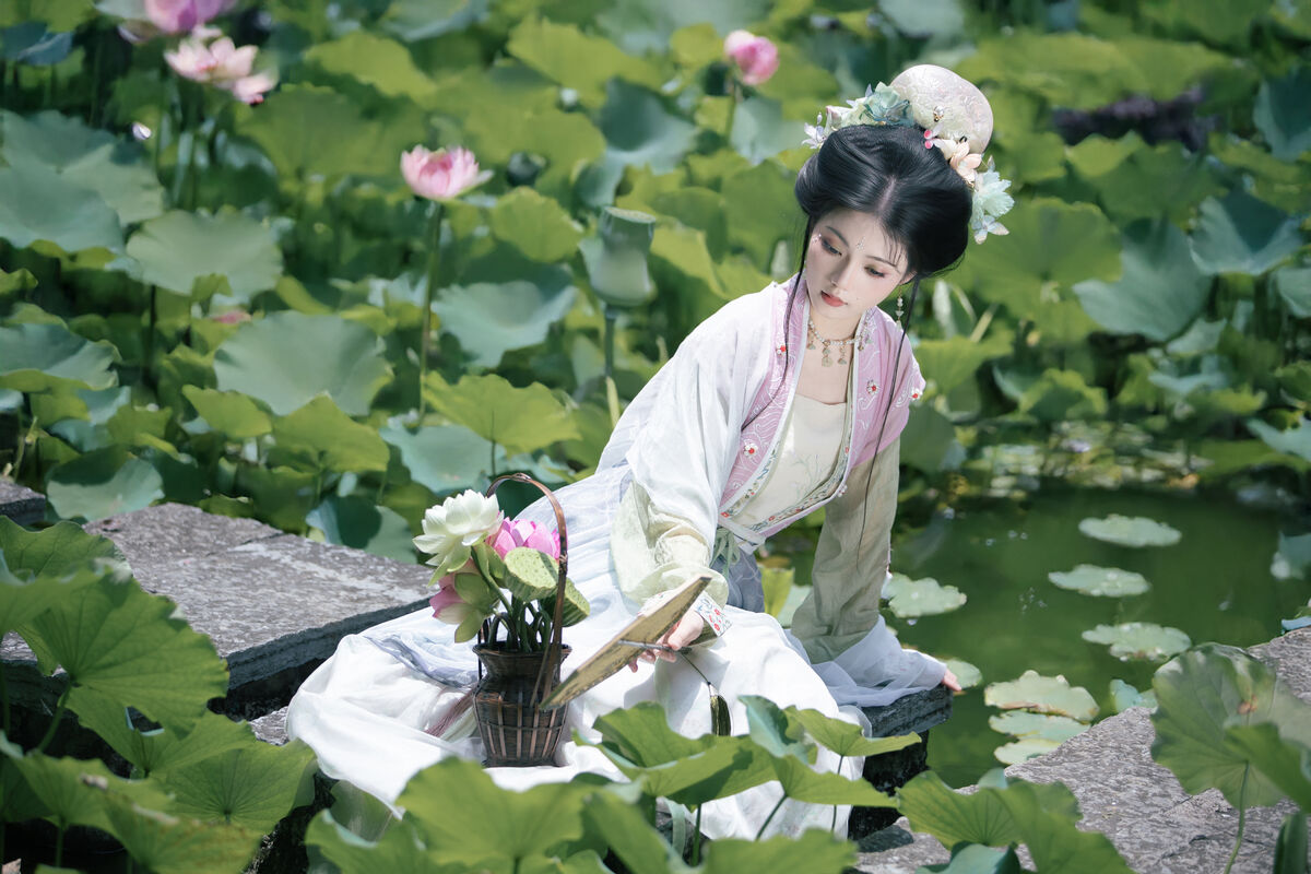 YiTuYu艺图语 Vol.9523 Wu Ying Kun Kun 10 YiTuYu艺图语 Vol.9523 Wu Ying Kun Kun