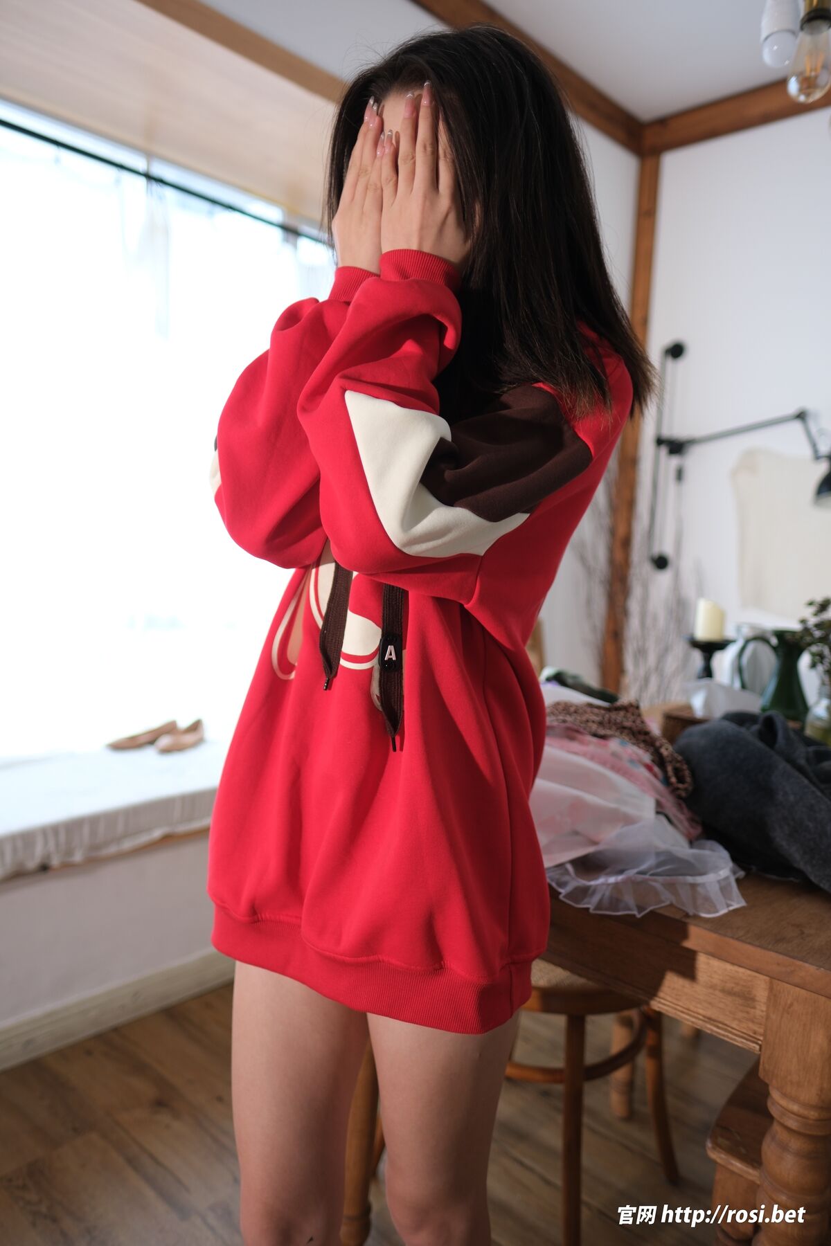 ROSI写真 2025.12.21 No.5130 Part01 25 ROSI写真 2025.12.21 No.5130 Part01