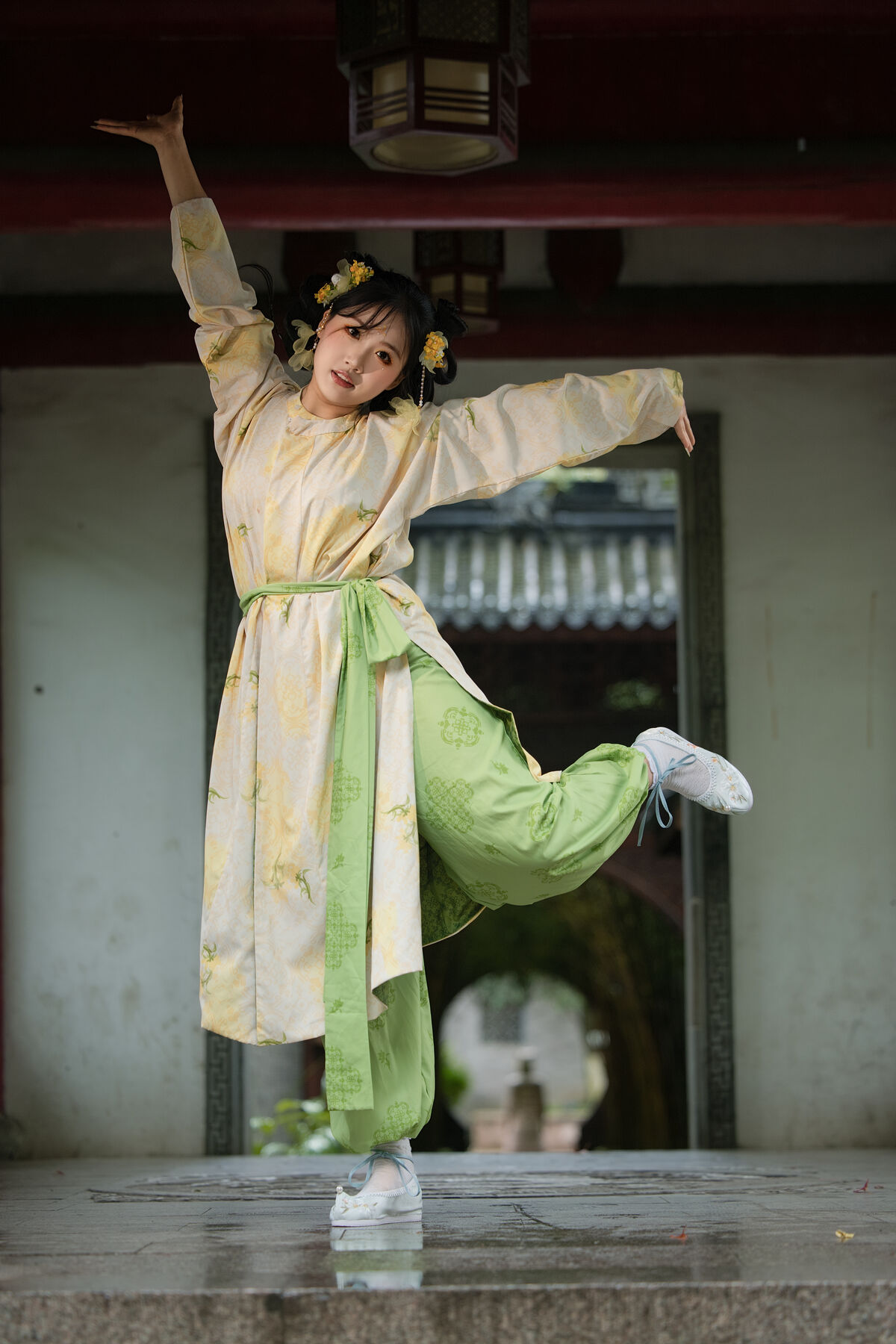 YiTuYu艺图语 Vol.10624 Yu Tong 5 YiTuYu艺图语 Vol.10624 Yu Tong