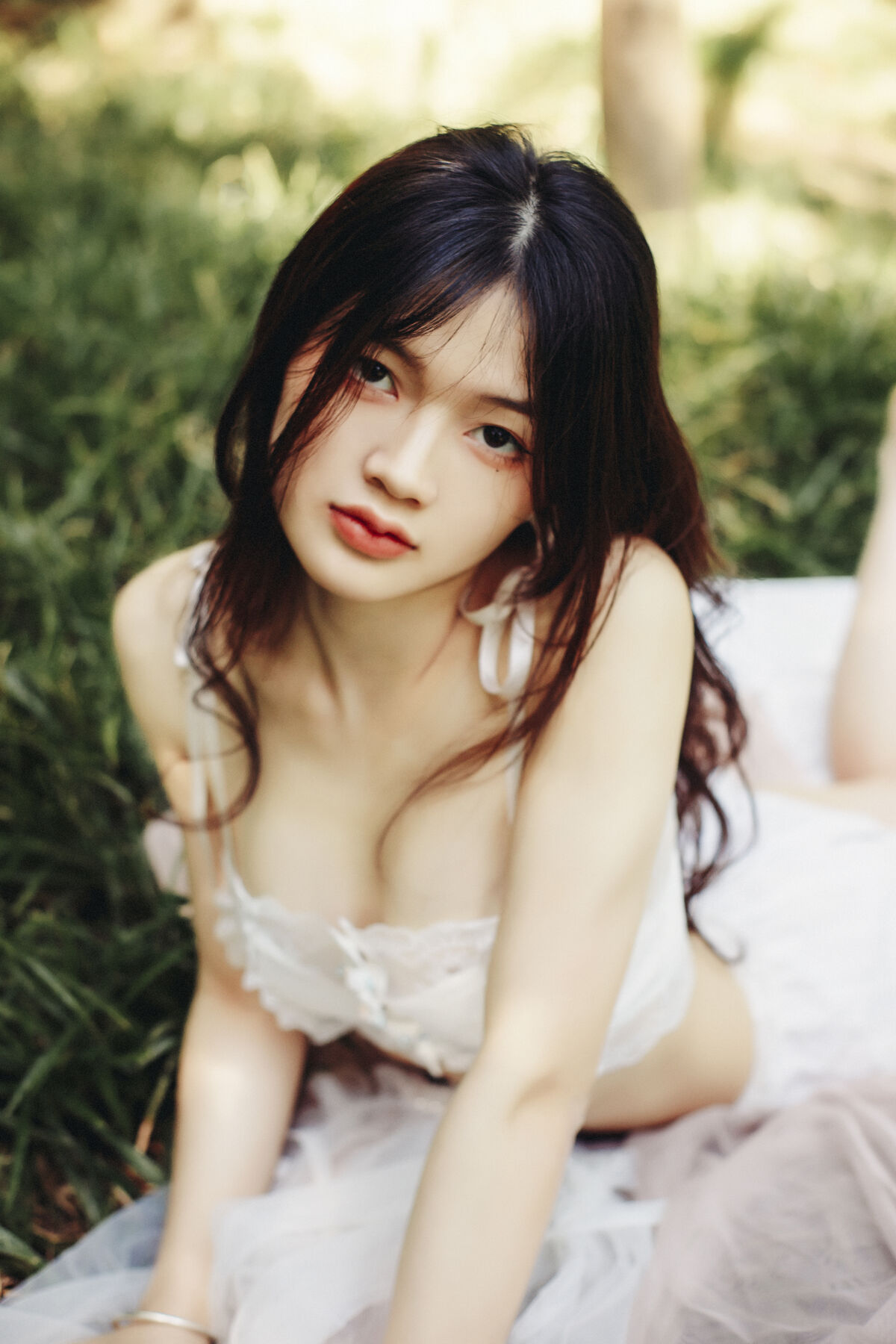 YiTuYu艺图语 Vol.9812 Dong Dong