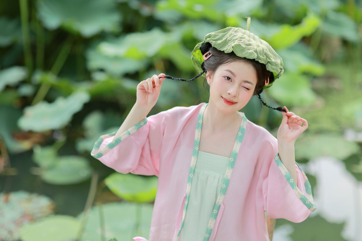 YiTuYu艺图语 Vol.9841 Xiao Mao Yu Gan 8 YiTuYu艺图语 Vol.9841 Xiao Mao Yu Gan