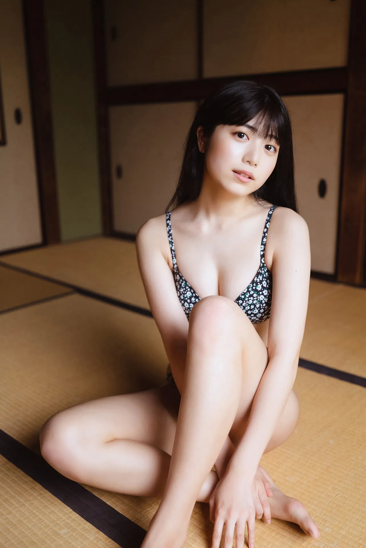 Platinum FLASHデジタル写真集 吉田莉桜 移ろいゆくは、花の如し 31 Platinum FLASHデジタル写真集 吉田莉桜 移ろいゆくは、花の如し