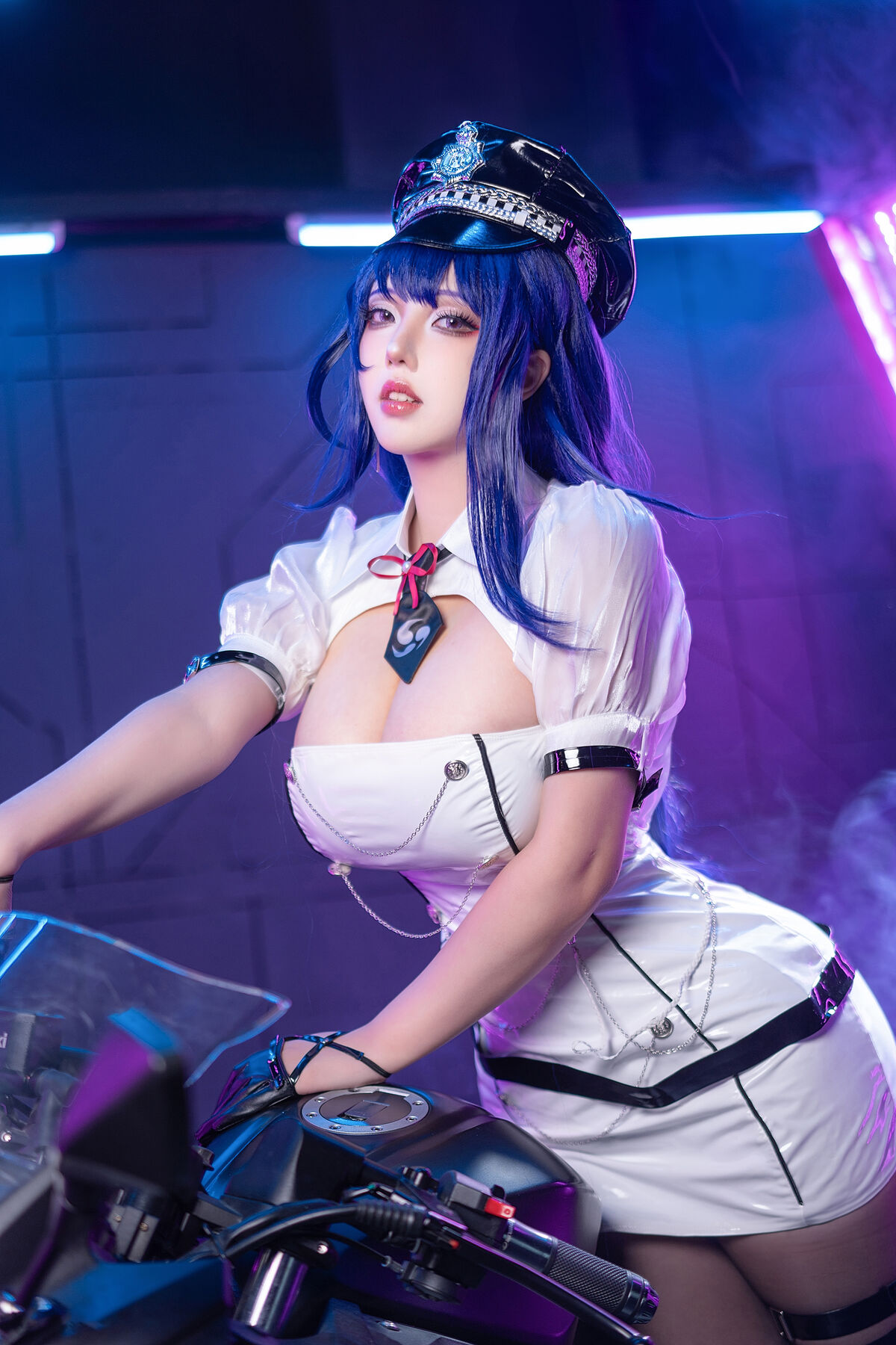 Coser@菌烨tako – 原神 雷电将军赛车