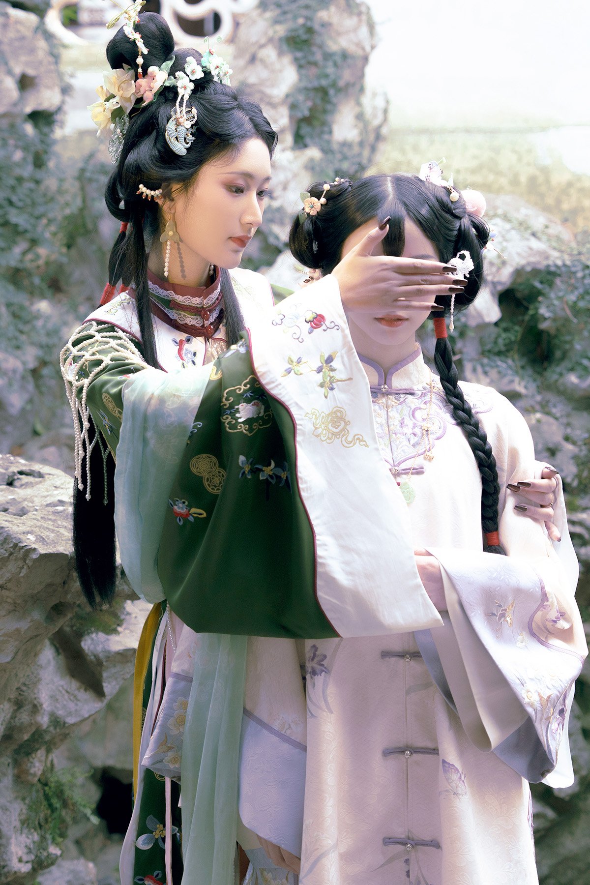 YiTuYu艺图语 Vol.9846 He Li Han 12 YiTuYu艺图语 Vol.9846 He Li Han