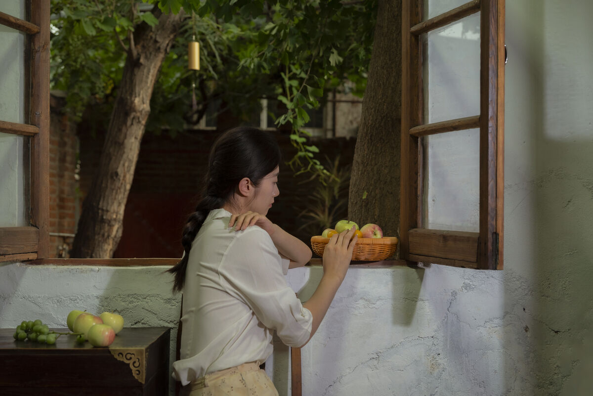 YiTuYu艺图语 Vol.9755 Tou He Yi Kou Xue Bi 33 YiTuYu艺图语 Vol.9755 Tou He Yi Kou Xue Bi