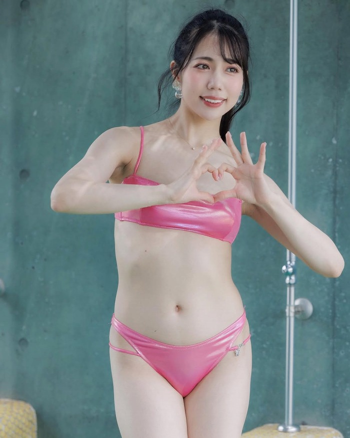 南まゆ Fカップ美乳に釘付けするヌード画像! 60 南まゆ Fカップ美乳に釘付けするヌード画像!