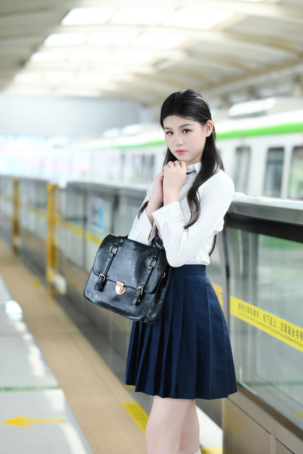 YiTuYu艺图语 Vol.9652 Li Zhi 13 YiTuYu艺图语 Vol.9652 Li Zhi