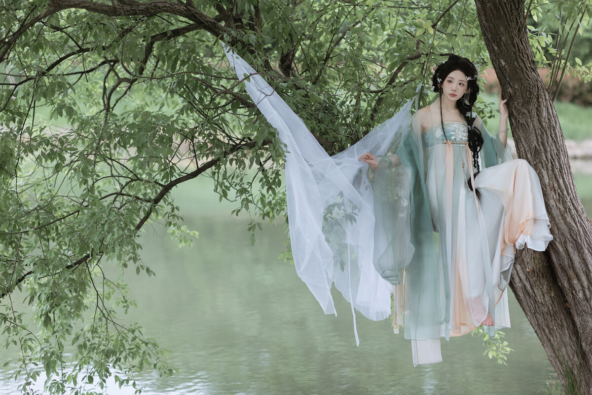 YiTuYu艺图语 Vol.9830 Shi Nan Yuan Bu Shi Zhou 23 YiTuYu艺图语 Vol.9830 Shi Nan Yuan Bu Shi Zhou