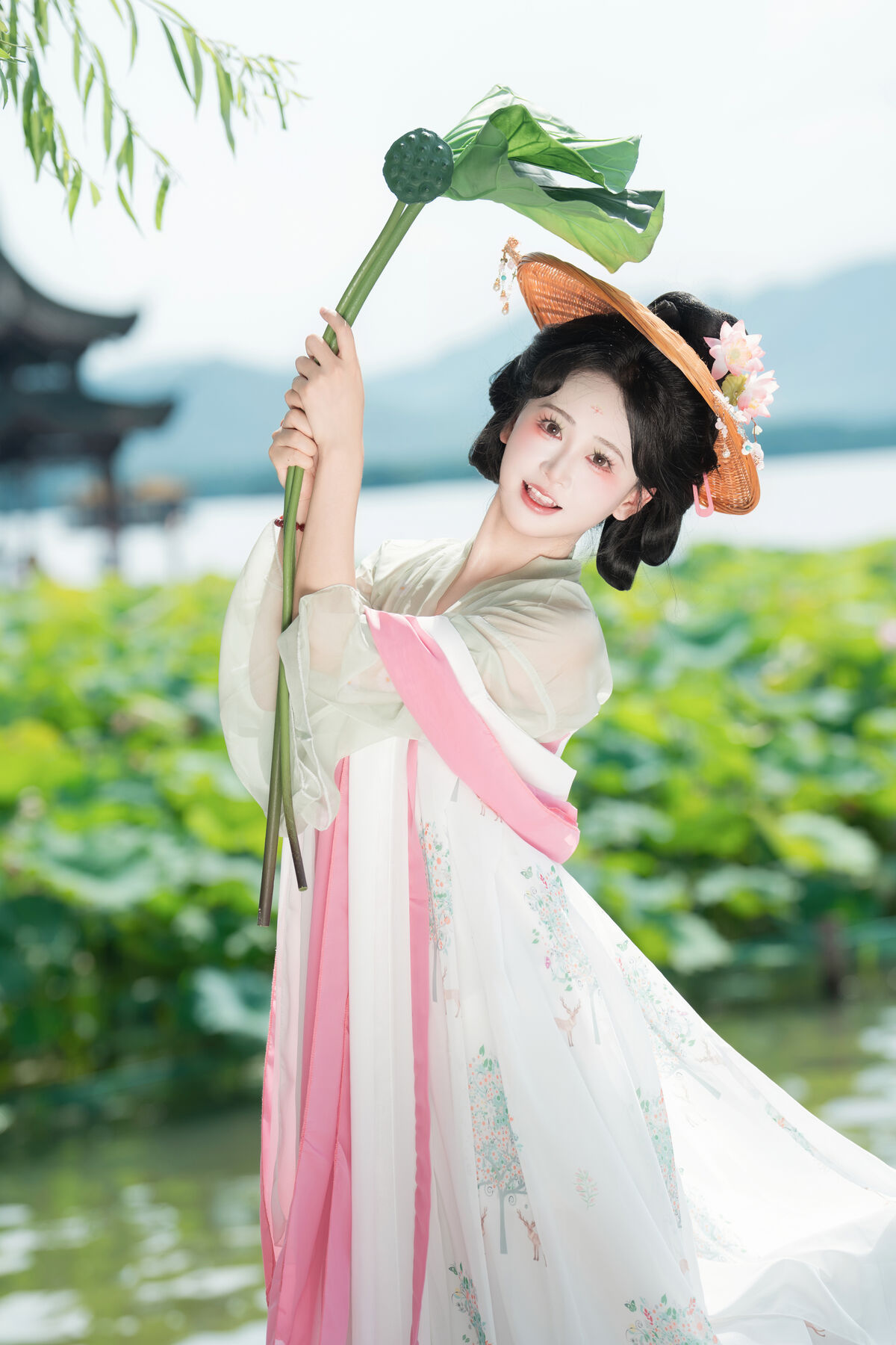 YiTuYu艺图语 Vol.9685 Jiao Yi Zhi Sui Sui 11 YiTuYu艺图语 Vol.9685 Jiao Yi Zhi Sui Sui