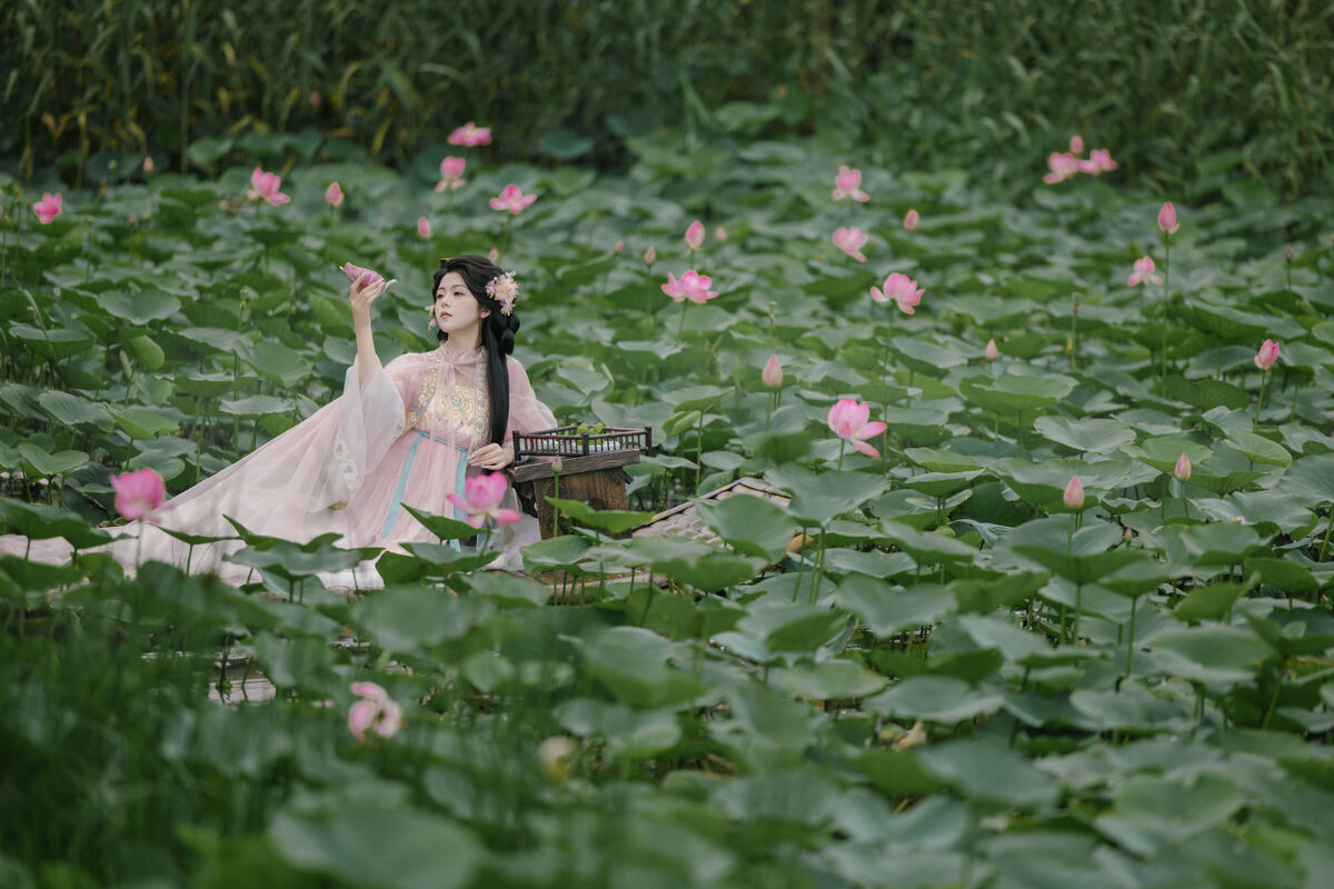 YiTuYu艺图语 Vol.9865 A Lin 13 YiTuYu艺图语 Vol.9865 A Lin