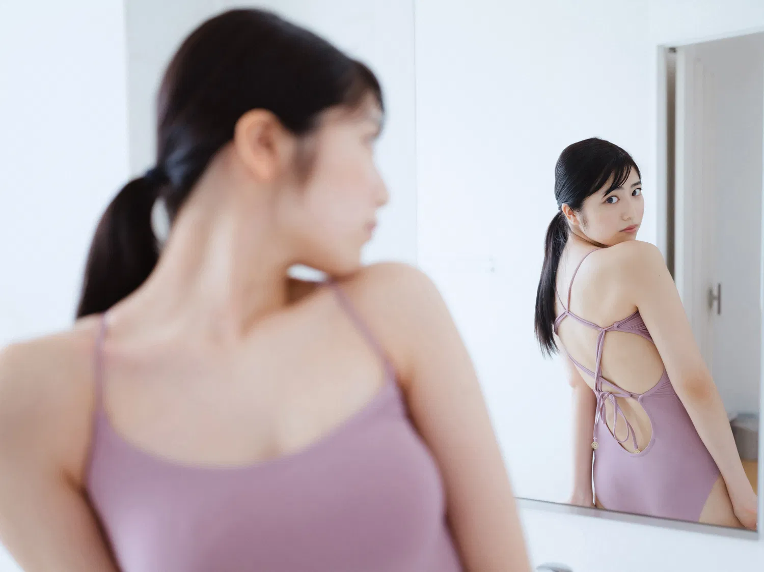 Platinum FLASHデジタル写真集 吉田莉桜 移ろいゆくは、花の如し 32 Platinum FLASHデジタル写真集 吉田莉桜 移ろいゆくは、花の如し