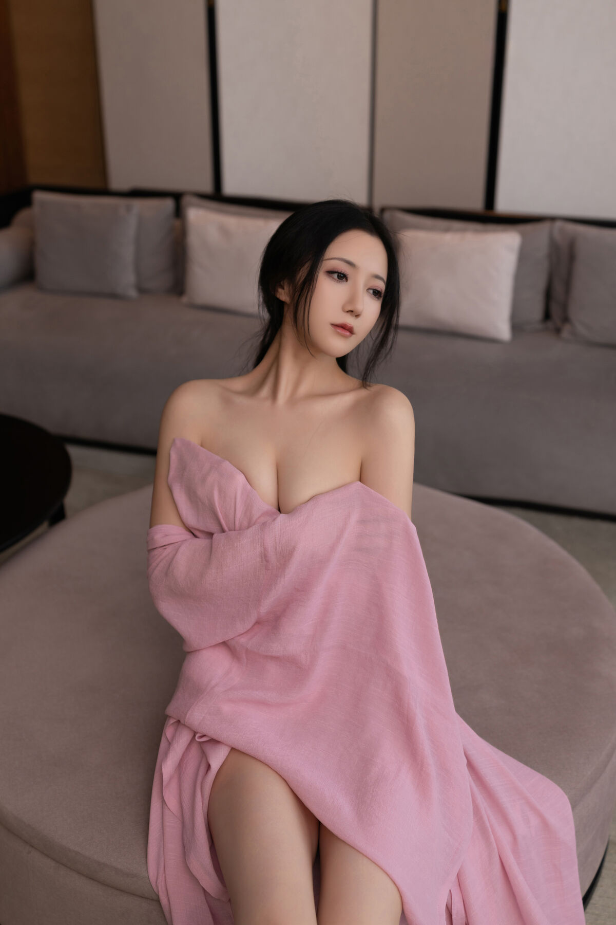 内购无水印 Yu Zi Jiang Fish 鱼子酱Fish - 秀人网模特 月影纱 Part02 20 内购无水印 Yu Zi Jiang Fish 鱼子酱Fish - 秀人网模特 月影纱 Part02