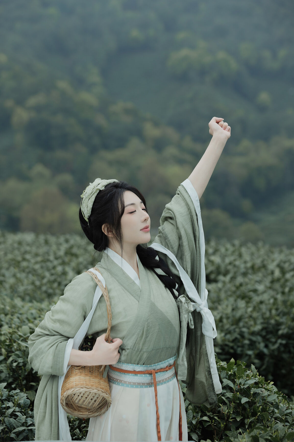 YiTuYu艺图语 Vol.9791 Shi Nan Yuan Bu Shi Zhou 43 YiTuYu艺图语 Vol.9791 Shi Nan Yuan Bu Shi Zhou