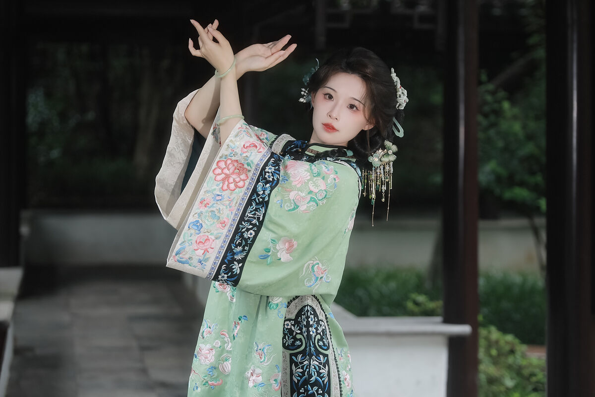 YiTuYu艺图语 Vol.9594 Miao Miao Jia De Xiao Yu Gan 16 YiTuYu艺图语 Vol.9594 Miao Miao Jia De Xiao Yu Gan