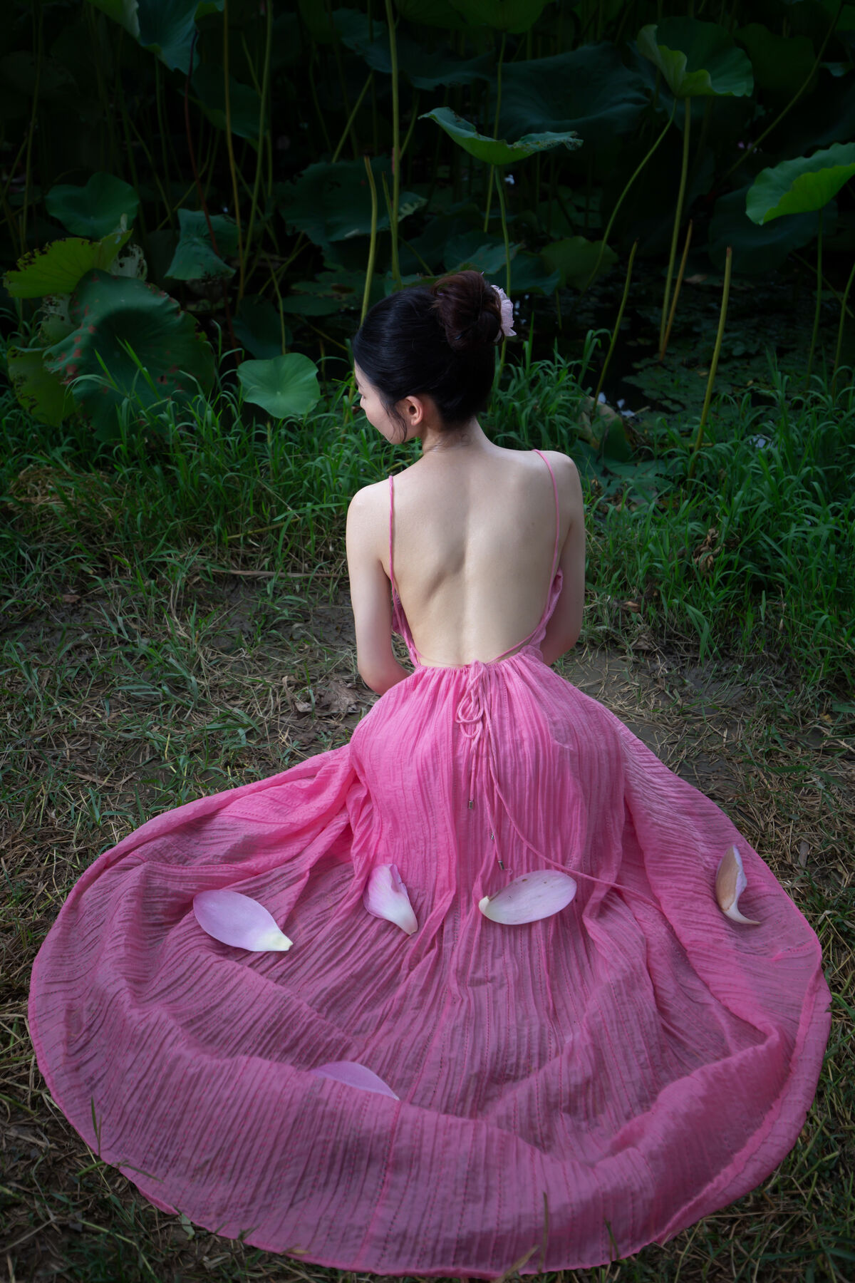 YiTuYu艺图语 Vol.9702 Niu Pai Xiao Wang Zi 13 YiTuYu艺图语 Vol.9702 Niu Pai Xiao Wang Zi