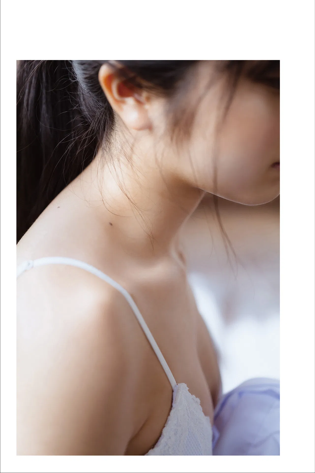 Platinum FLASHデジタル写真集 吉田莉桜 移ろいゆくは、花の如し 37 Platinum FLASHデジタル写真集 吉田莉桜 移ろいゆくは、花の如し