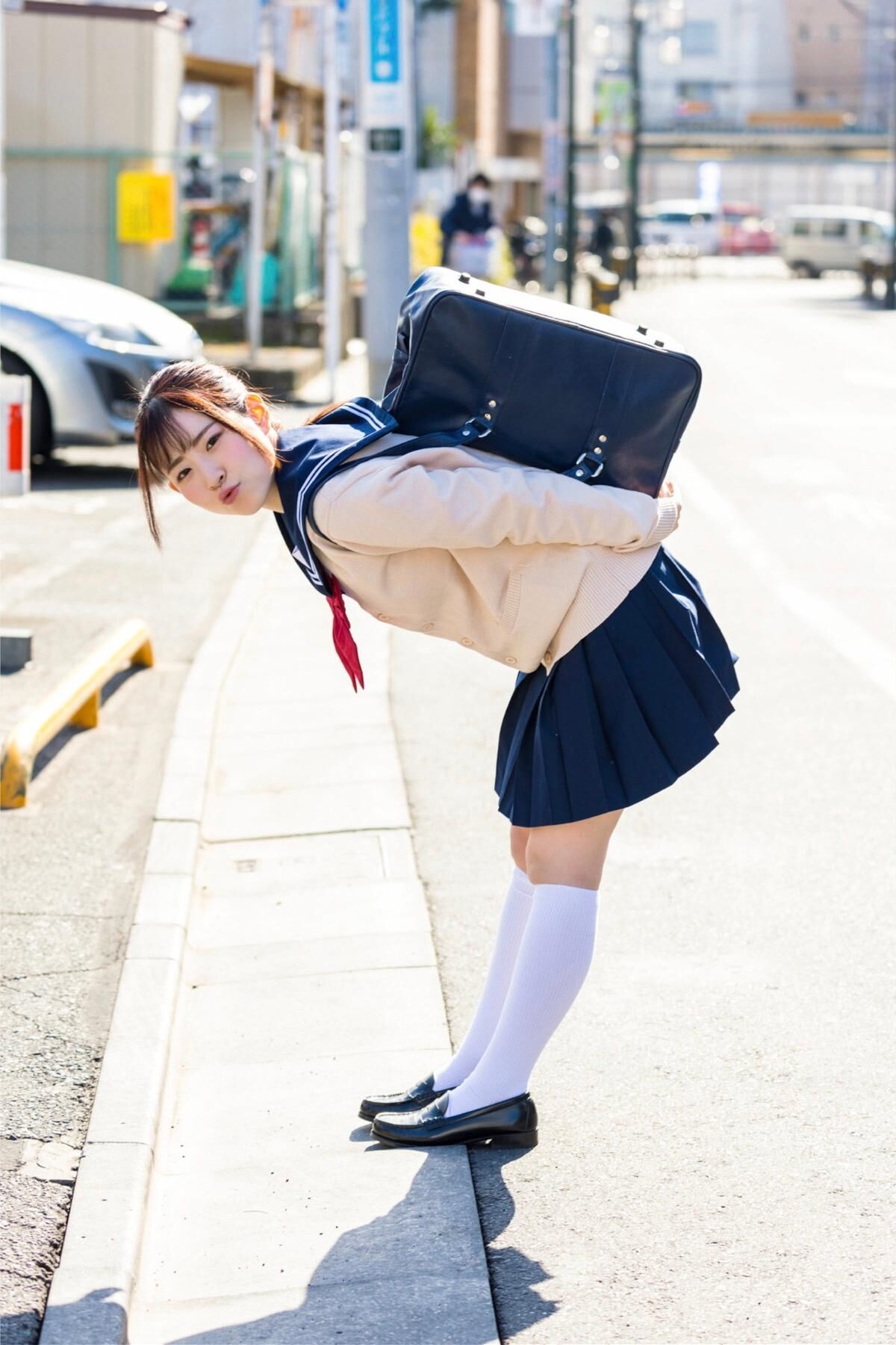 JP Ena Satsuki 沙月恵奈 - グラビア写真集 青春 アオハル 25 JP Ena Satsuki 沙月恵奈 - グラビア写真集 青春 アオハル