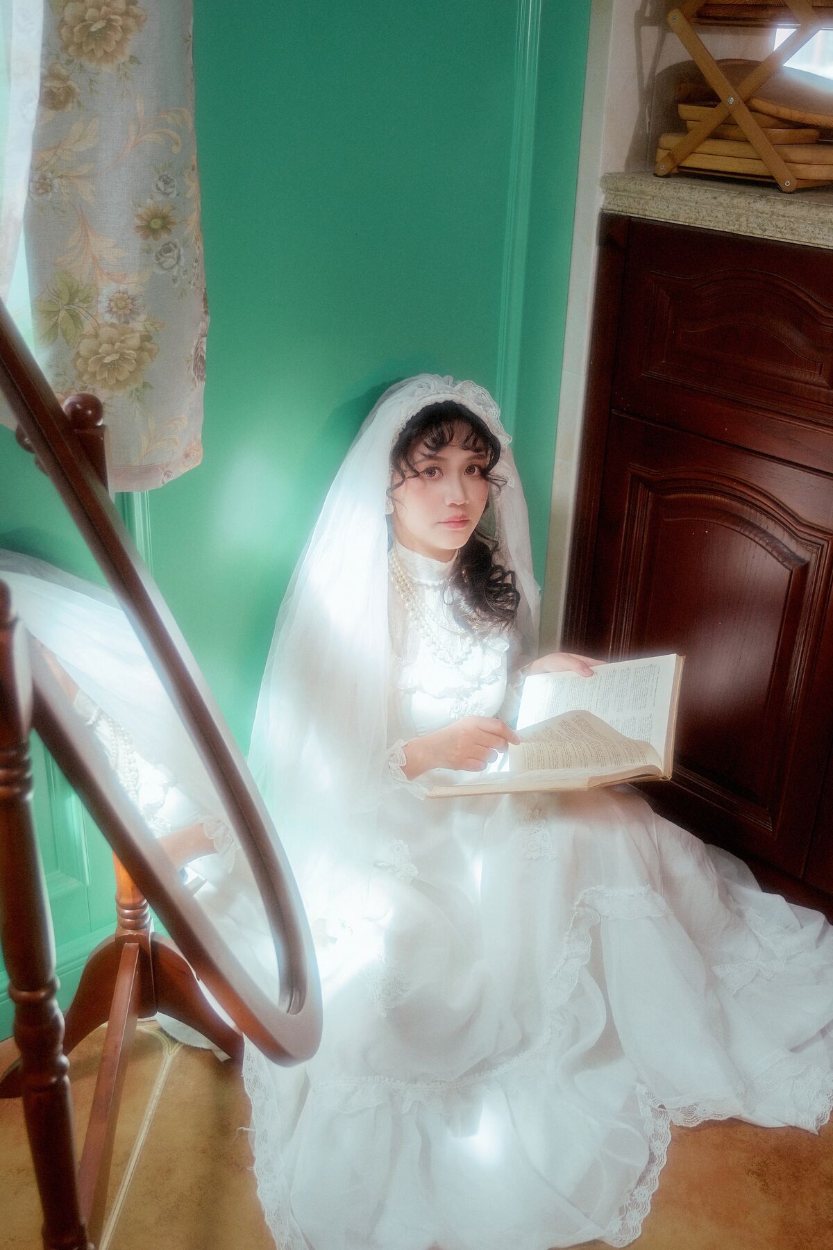 YiTuYu艺图语 Vol.9767 Zhong Ling 16 YiTuYu艺图语 Vol.9767 Zhong Ling