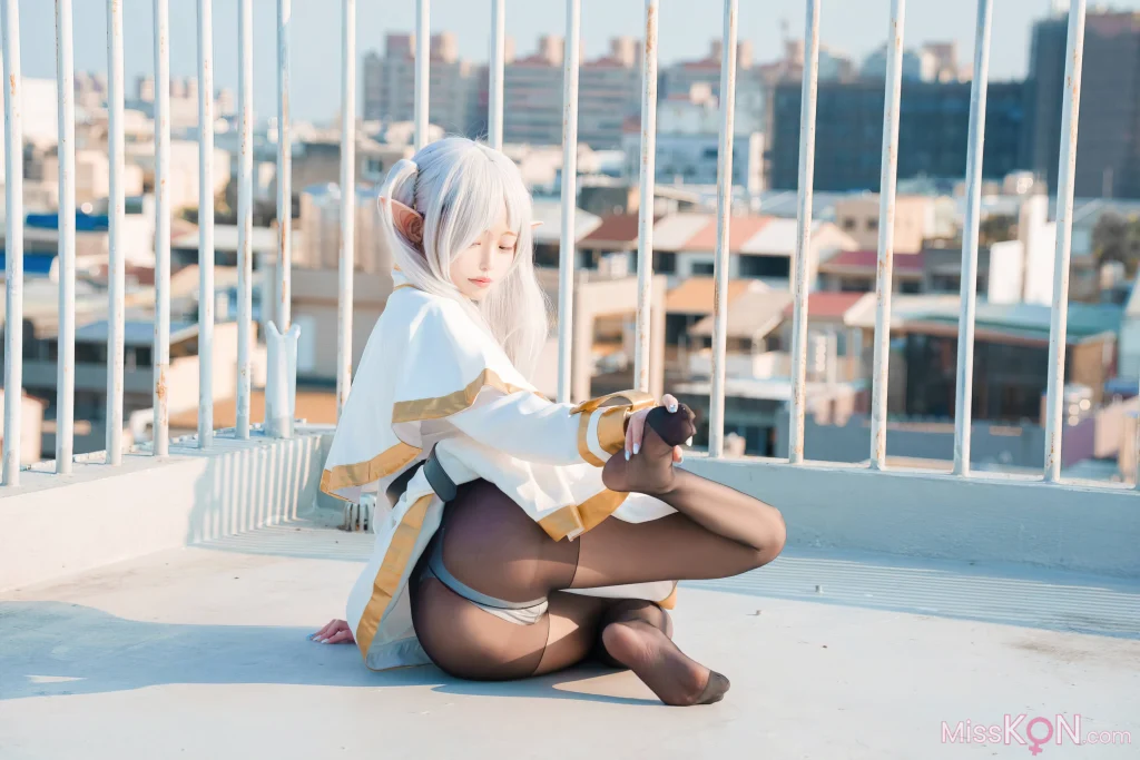 Coser@Irisuare(愛莉): Frieren 9 Coser@Irisuare(愛莉): Frieren