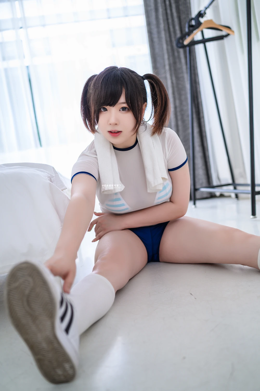 Cosplay 皮皮奶可可爱了啦 – 透视体操服 4 Cosplay 皮皮奶可可爱了啦 – 透视体操服